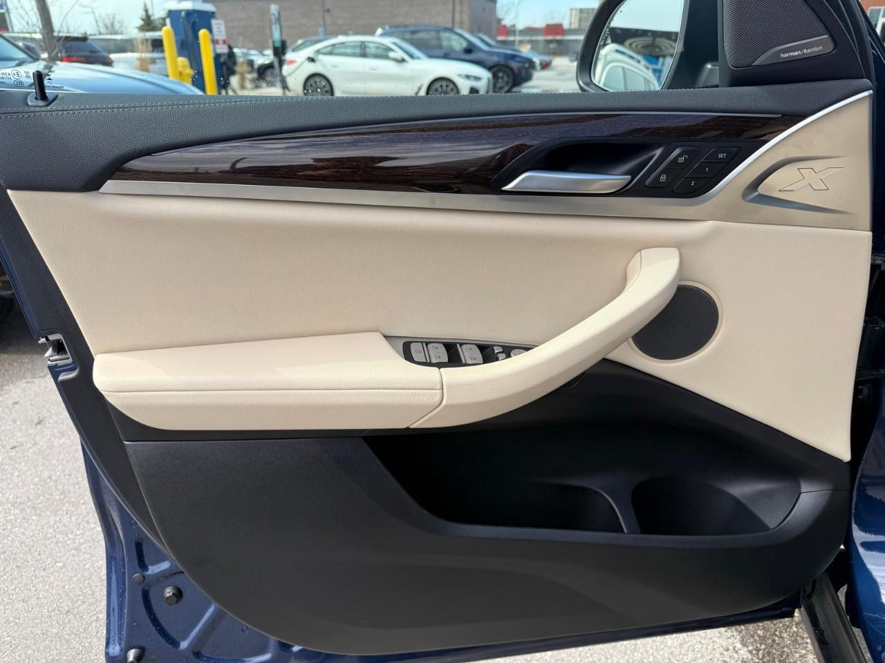 2024 BMW X4 xDrive30i Photo