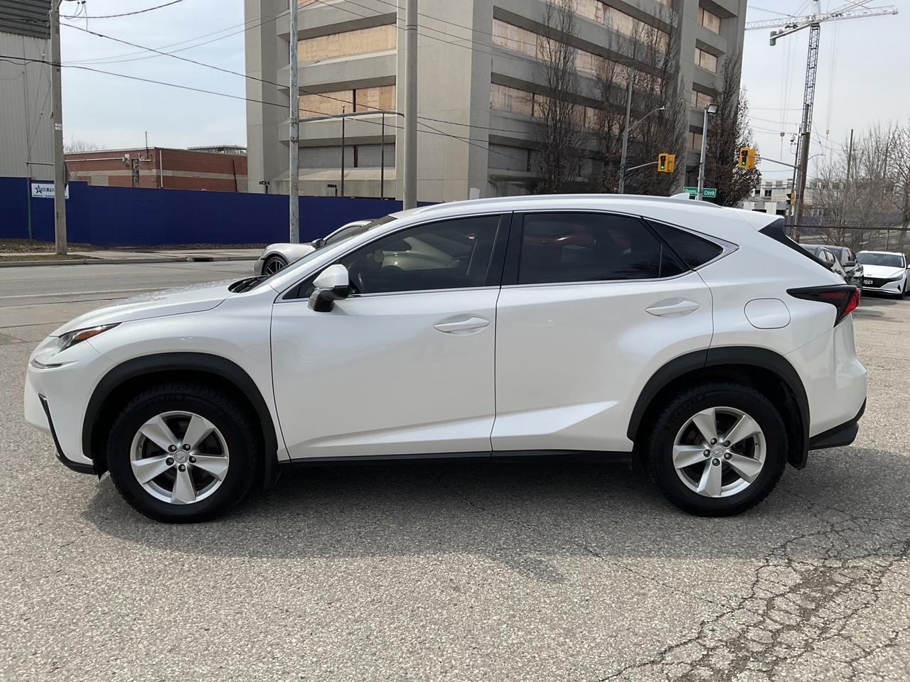 2021 Lexus NX 300 Premium AWD - RED LEATHER! CAR PLAY! BACK-UP CAM! Photo4