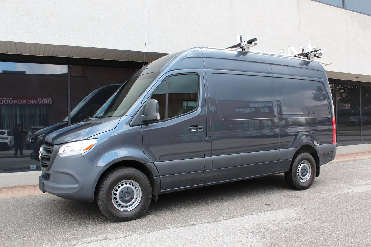 2022 Mercedes-Benz Sprinter Cargo Van 144" - "HIGH ROOF" - "3.0L DIESEL" - "LEATHER" Photo