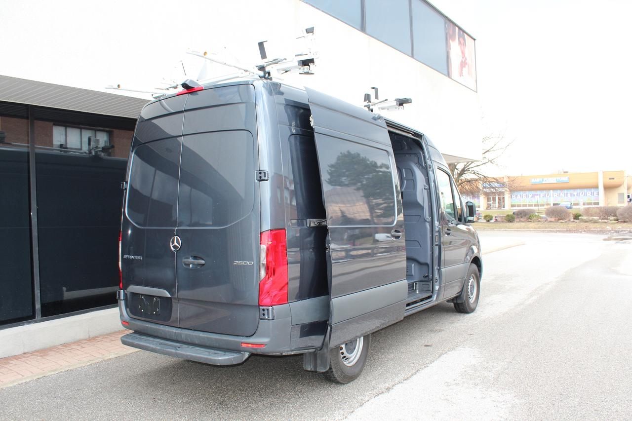 2022 Mercedes-Benz Sprinter Cargo Van 144" - "HIGH ROOF" - "3.0L DIESEL" - "LEATHER" Photo