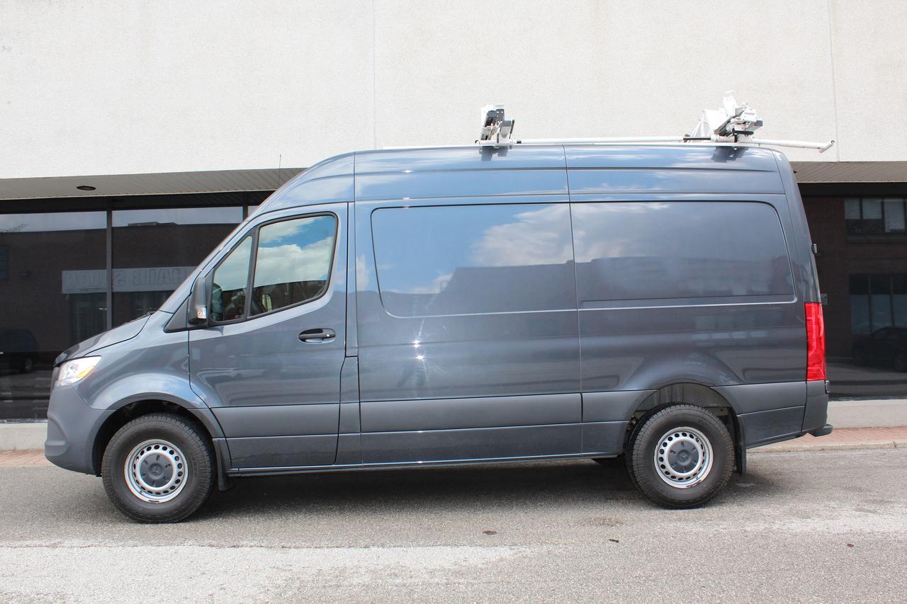 2022 Mercedes-Benz Sprinter Cargo Van 144" - "HIGH ROOF" - "3.0L DIESEL" - "LEATHER" Photo