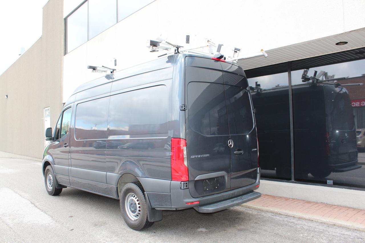 2022 Mercedes-Benz Sprinter Cargo Van 144" - "HIGH ROOF" - "3.0L DIESEL" - "LEATHER" Photo
