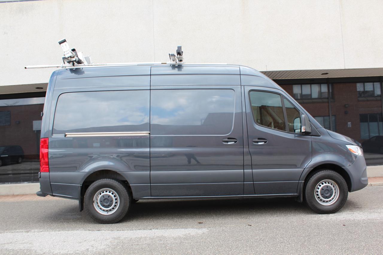 2022 Mercedes-Benz Sprinter Cargo Van 144" - "HIGH ROOF" - "3.0L DIESEL" - "LEATHER" Photo