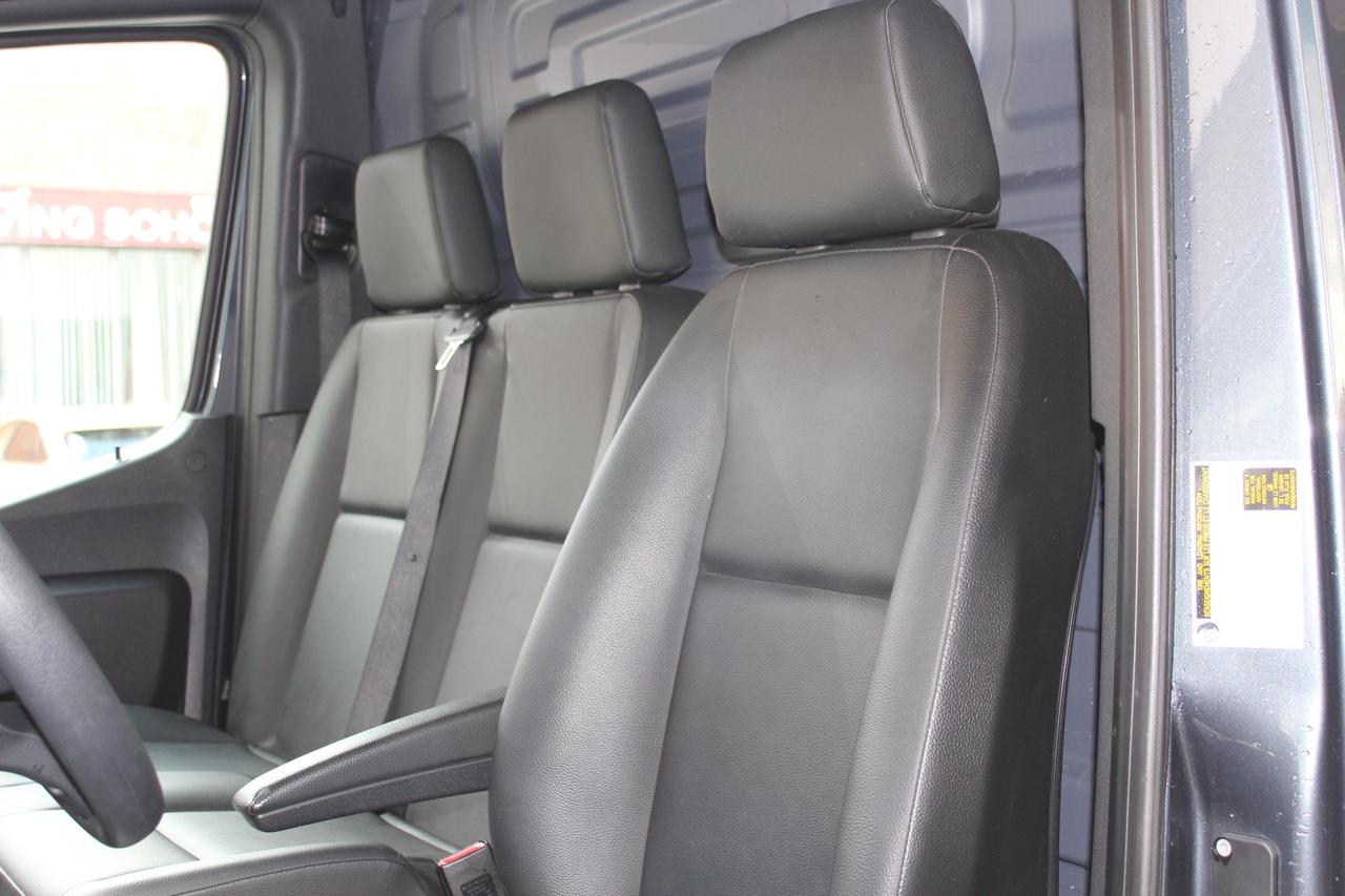 2022 Mercedes-Benz Sprinter Cargo Van 144" - "HIGH ROOF" - "3.0L DIESEL" - "LEATHER" Photo2