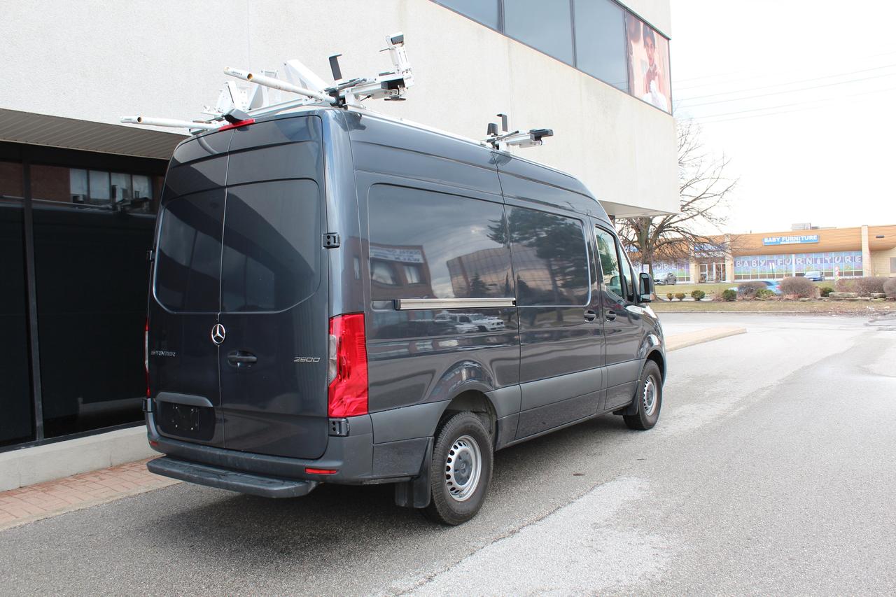 2022 Mercedes-Benz Sprinter Cargo Van 144" - "HIGH ROOF" - "3.0L DIESEL" - "LEATHER" Photo