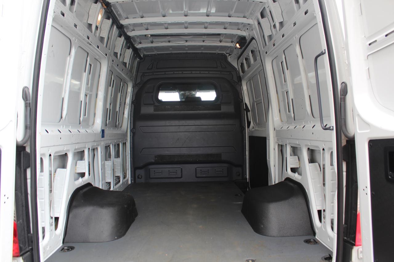 2021 Mercedes-Benz Sprinter Cargo Van 144" "HIGH ROOF" - "3.0 DIESEL" - "DUALLYS" Photo4