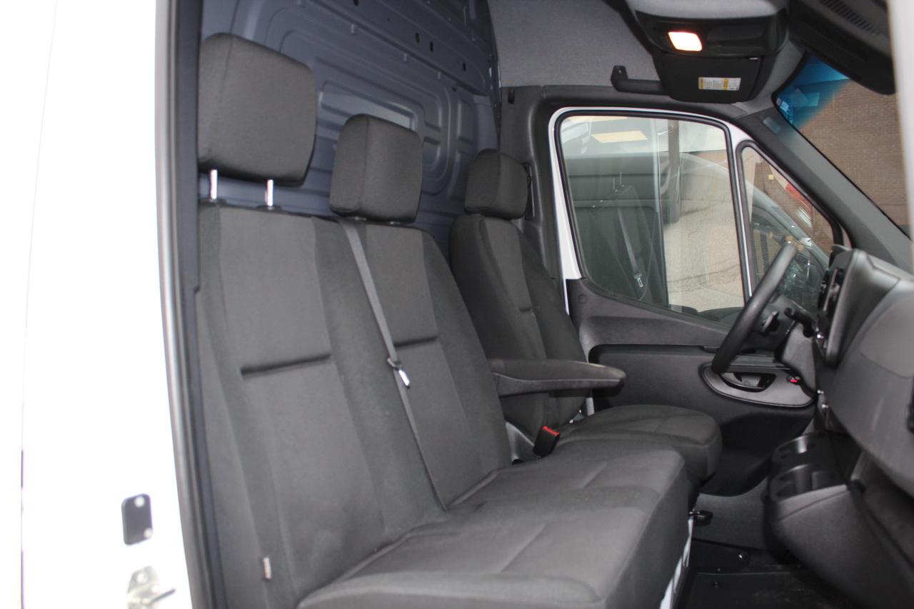 2024 Mercedes-Benz Sprinter Cargo Van 177" "EXTRA EXTENDED" - "TOW PKG" - "H.O DIESEL" Photo