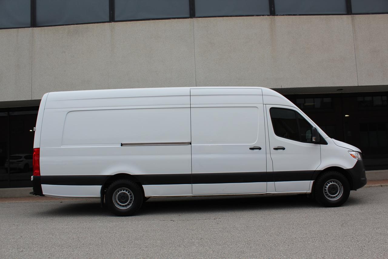 2024 Mercedes-Benz Sprinter Cargo Van 177" "EXTRA EXTENDED" - "TOW PKG" - "H.O DIESEL" Photo