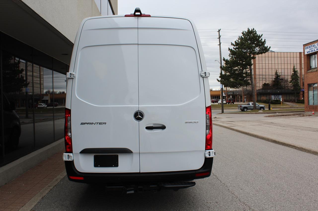 2024 Mercedes-Benz Sprinter Cargo Van 177" "EXTRA EXTENDED" - "TOW PKG" - "H.O DIESEL" Photo
