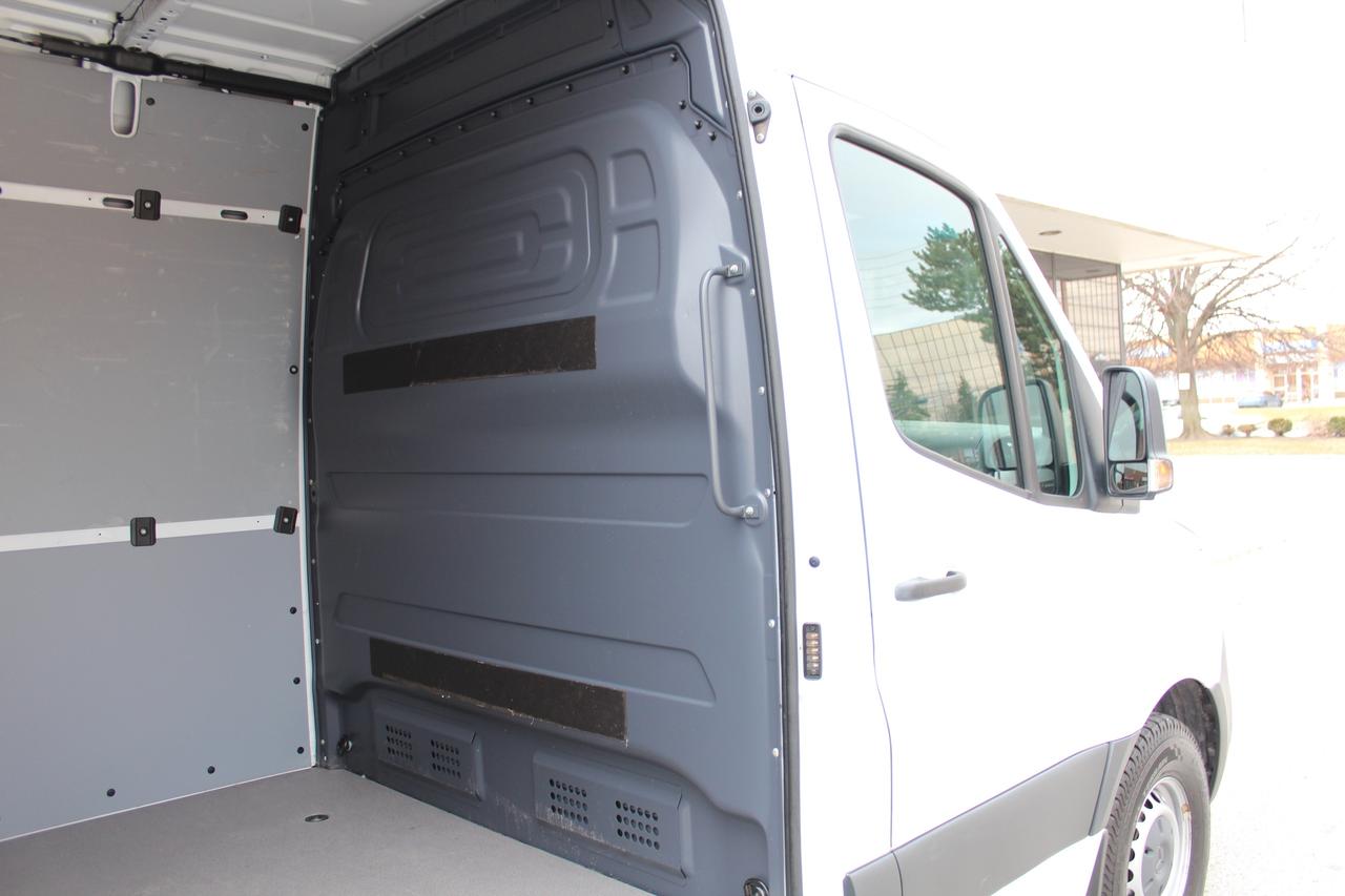 2024 Mercedes-Benz Sprinter Cargo Van 177" "EXTRA EXTENDED" - "TOW PKG" - "H.O DIESEL" Photo