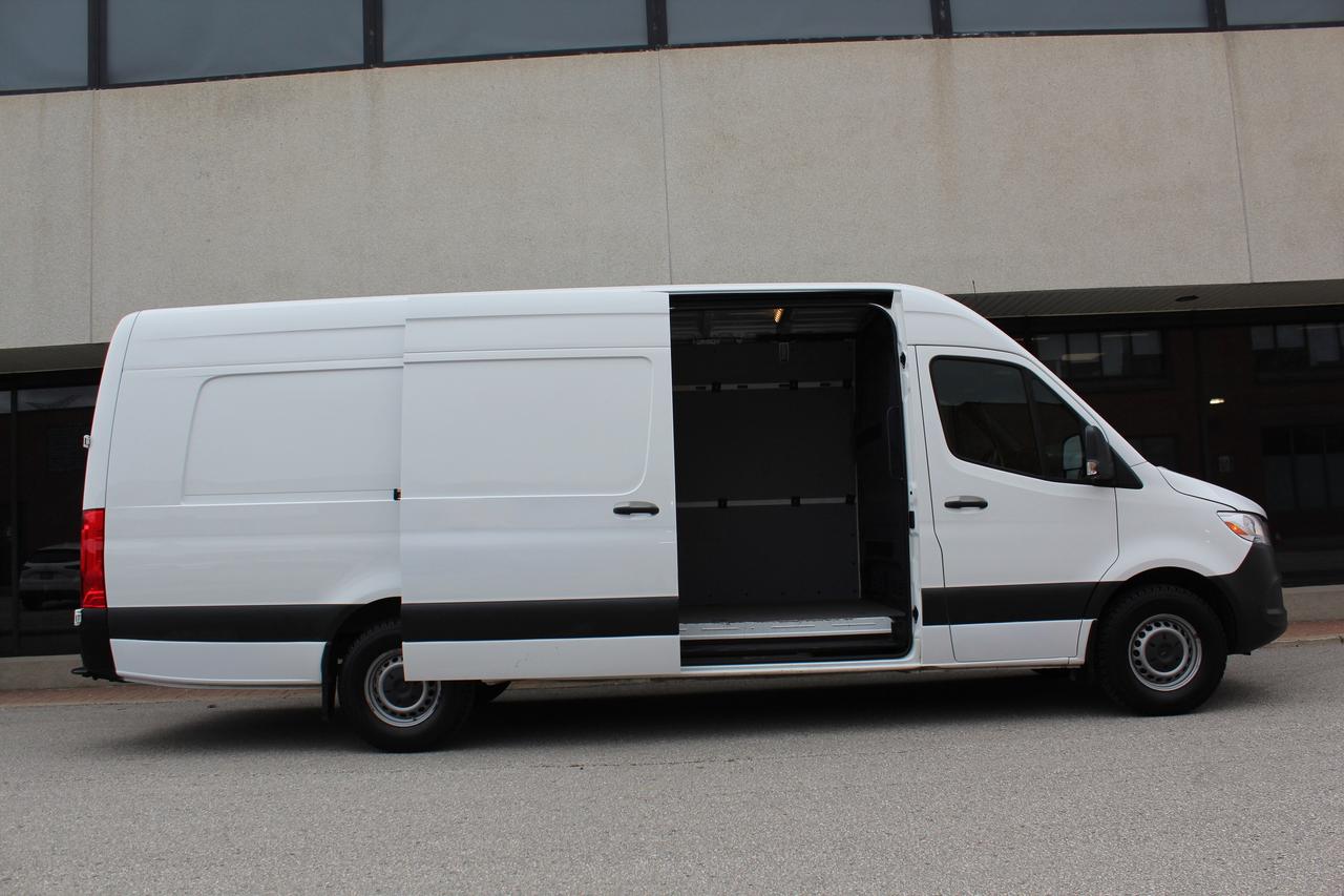 2024 Mercedes-Benz Sprinter Cargo Van 177" "EXTRA EXTENDED" - "TOW PKG" - "H.O DIESEL" Photo