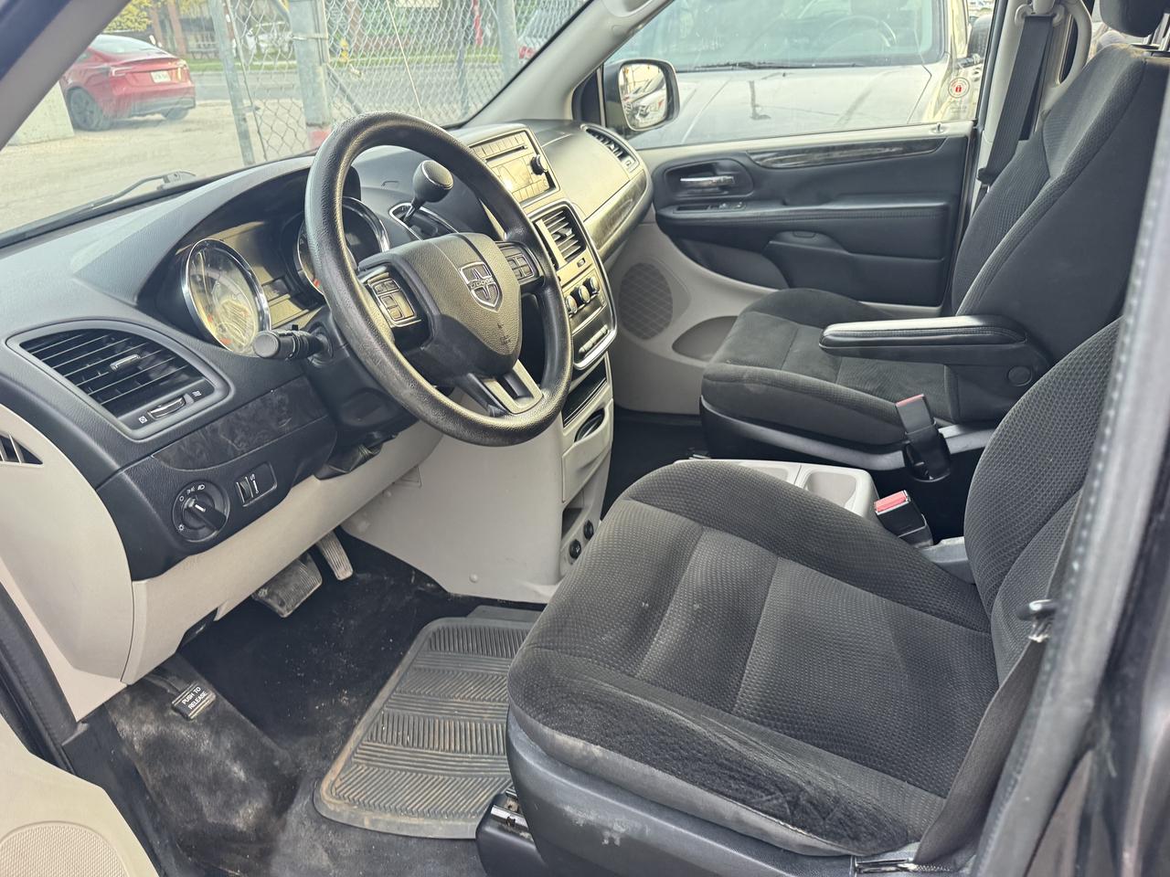 2018 Dodge Grand Caravan *** 3 YEAR WARRANTY INCLUDED *** Photo