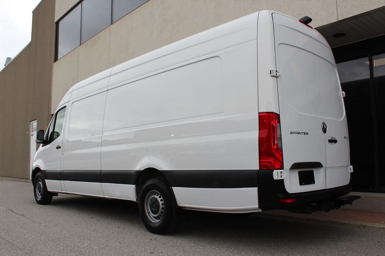 2024 Mercedes-Benz Sprinter Cargo Van 177" "EXTRA EXTENDED" - "H.O DIESEL" - "TOW PKG" Photo