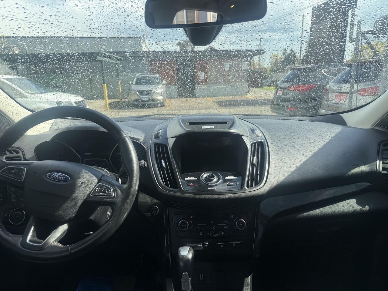 2017 Ford Escape *** 3 YEAR WARRANTY INCLUDED *** Photo