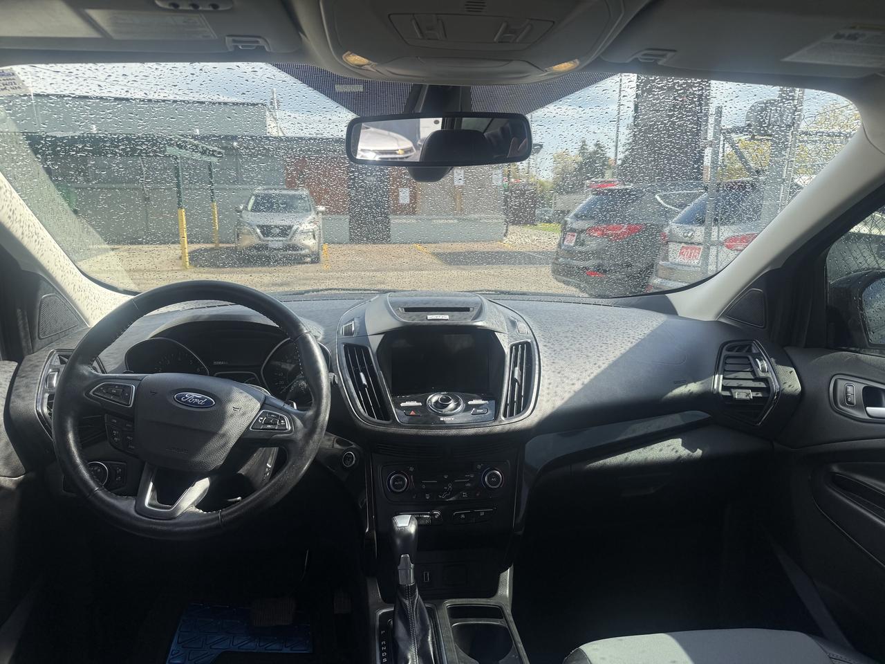 2017 Ford Escape *** 3 YEAR WARRANTY INCLUDED *** Photo