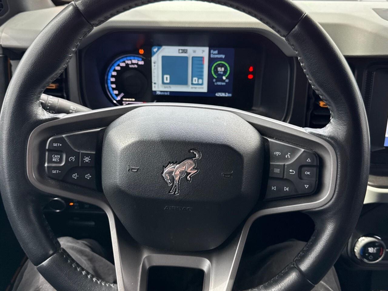 2021 Ford Bronco BADLANDS   4WD   MANUAL! Photo