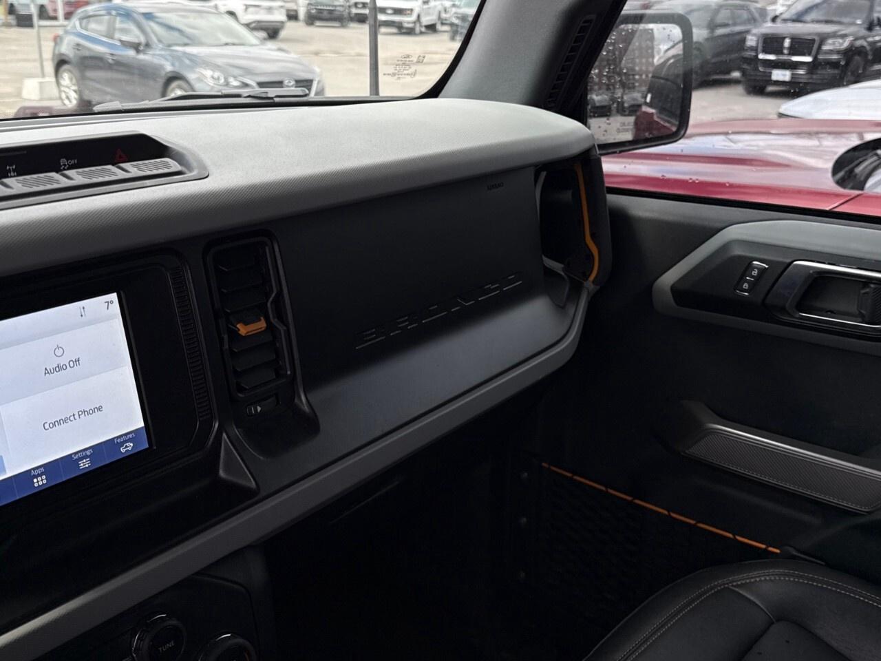 2021 Ford Bronco BADLANDS   4WD   MANUAL! Photo
