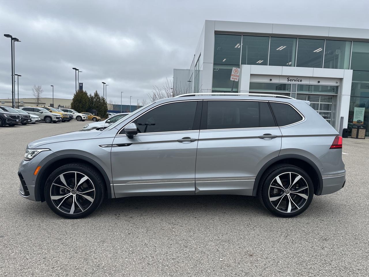 2024 Volkswagen Tiguan HIGHLINE R-LINE 4MOTION Photo