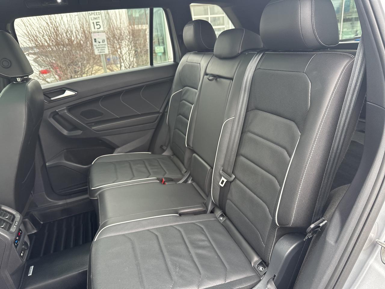 2024 Volkswagen Tiguan HIGHLINE R-LINE 4MOTION Photo