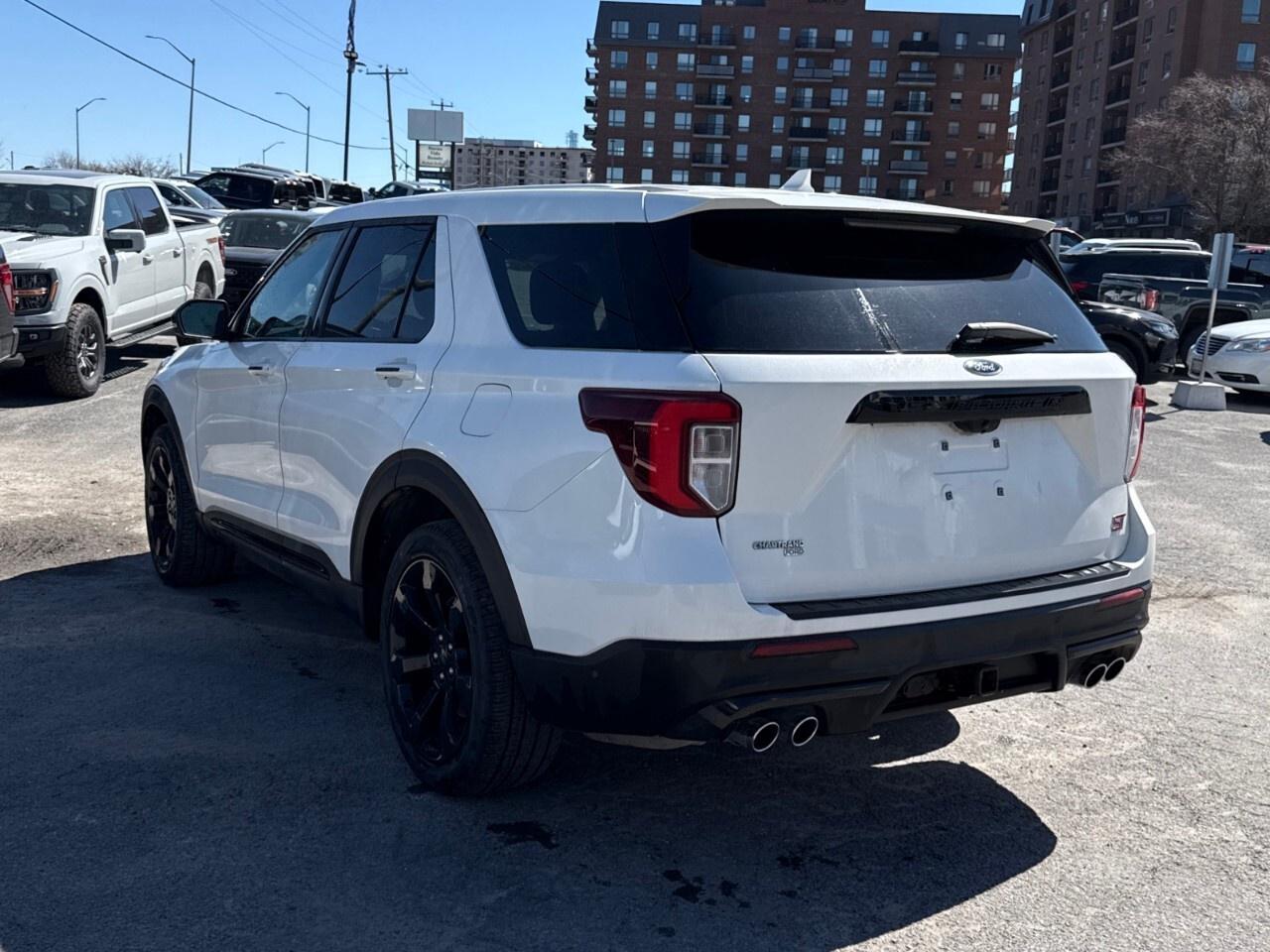 2022 Ford Explorer ST   STREET PACK   PREMIUM TECH PKG Photo3