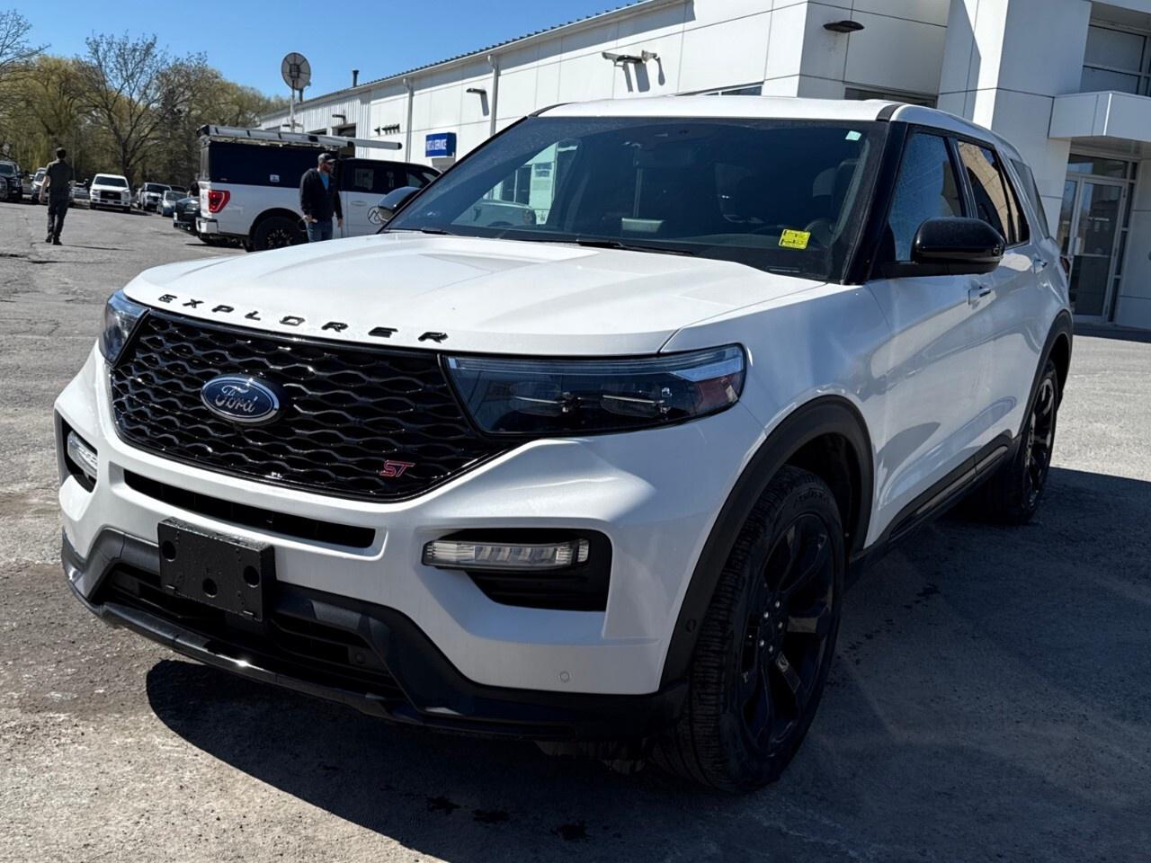 2022 Ford Explorer ST   STREET PACK   PREMIUM TECH PKG Photo2