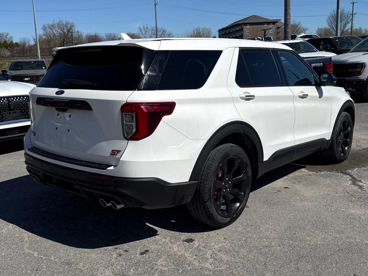 2022 Ford Explorer ST   STREET PACK   PREMIUM TECH PKG Photo