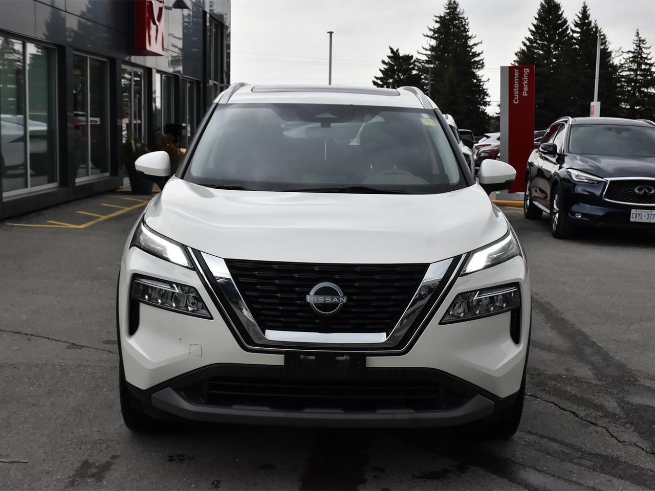 2022 Nissan Rogue SV  - Moonroof -  Apple CarPlay Photo