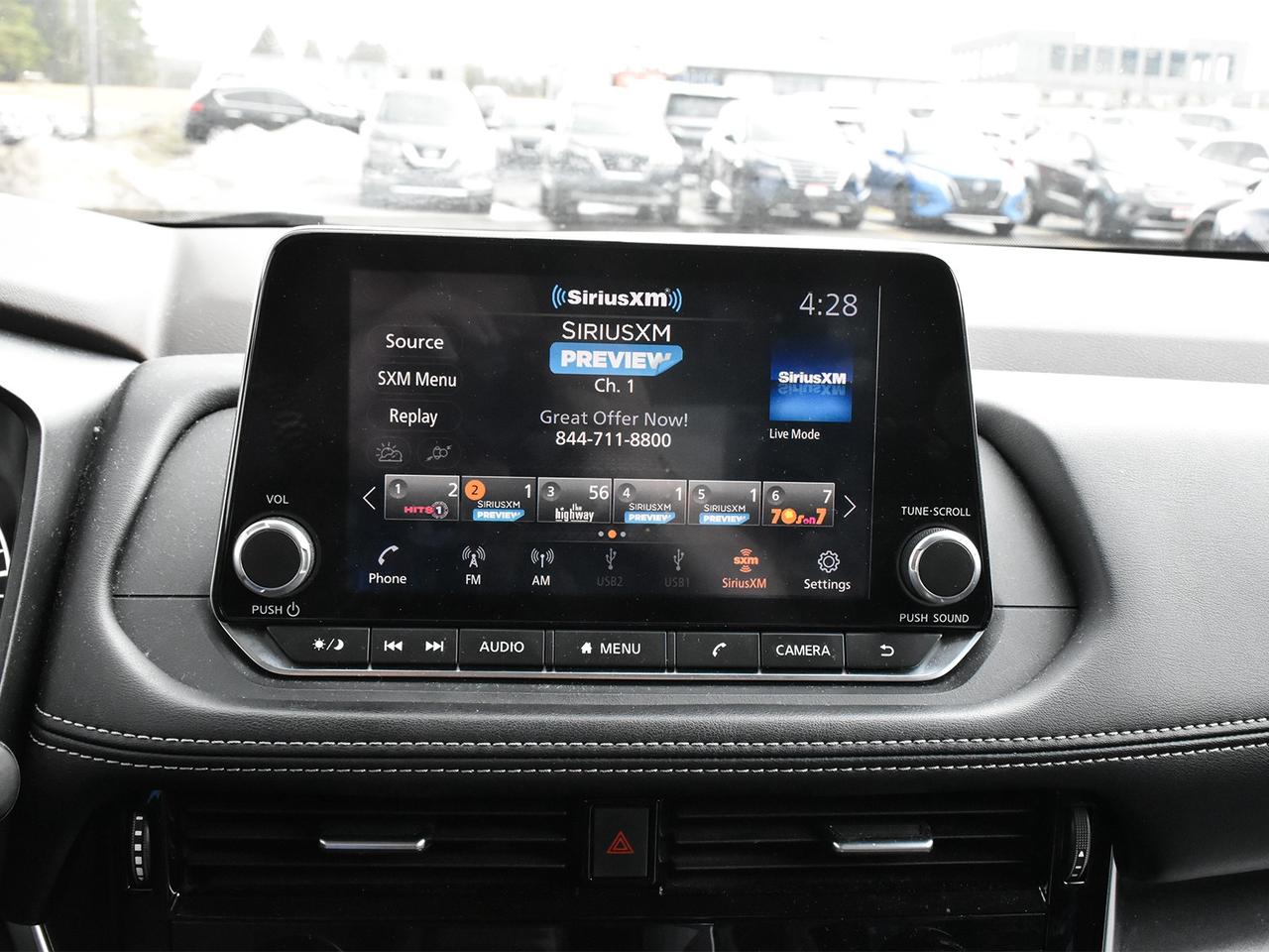 2022 Nissan Rogue SV  - Moonroof -  Apple CarPlay Photo