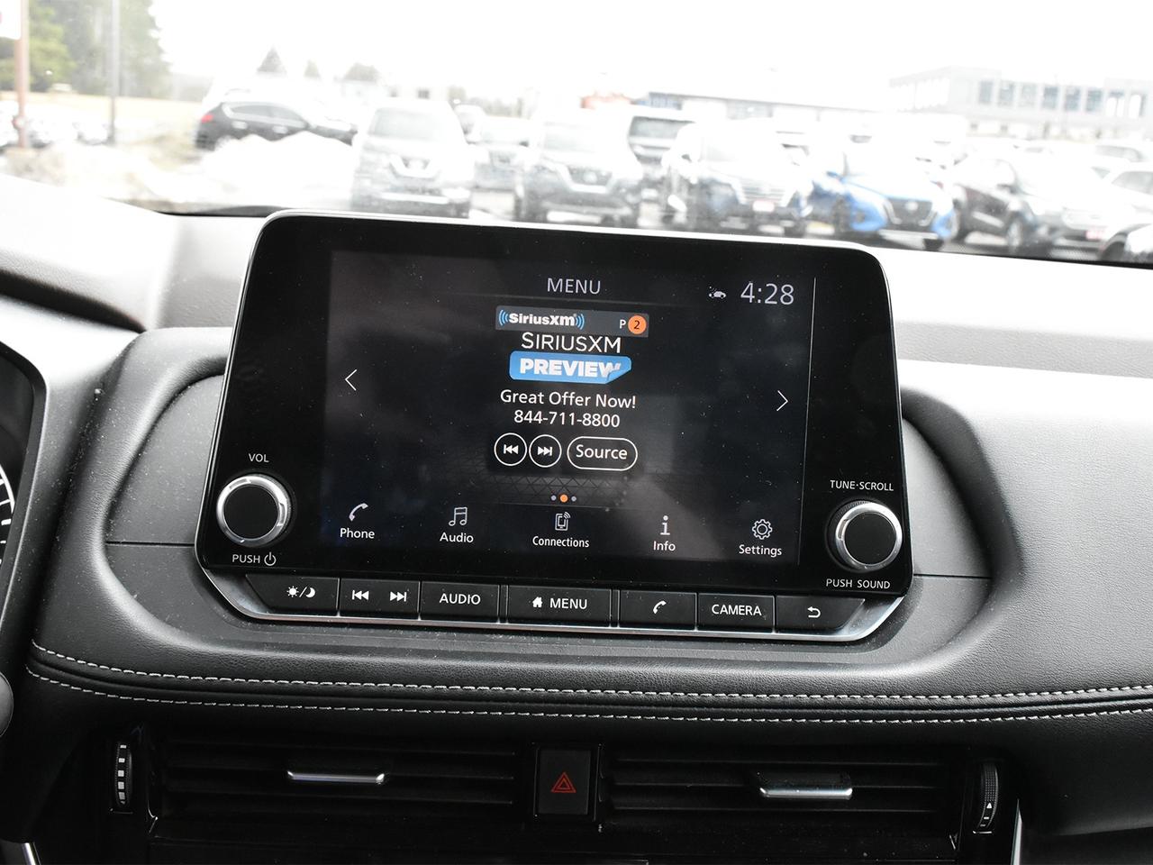 2022 Nissan Rogue SV  - Moonroof -  Apple CarPlay Photo