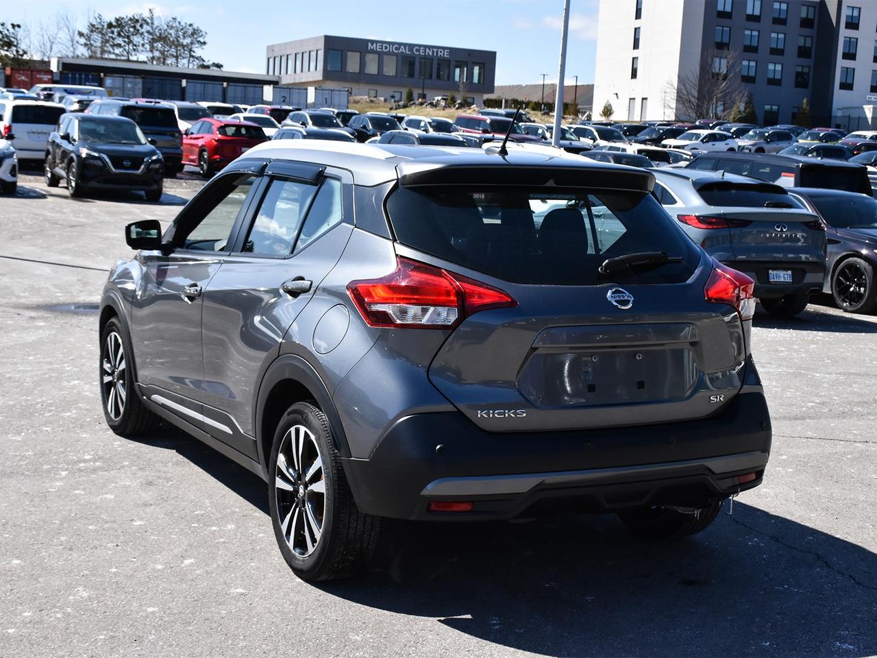 2020 Nissan Kicks SR  - Heated Seats -  Fog Lights Photo3
