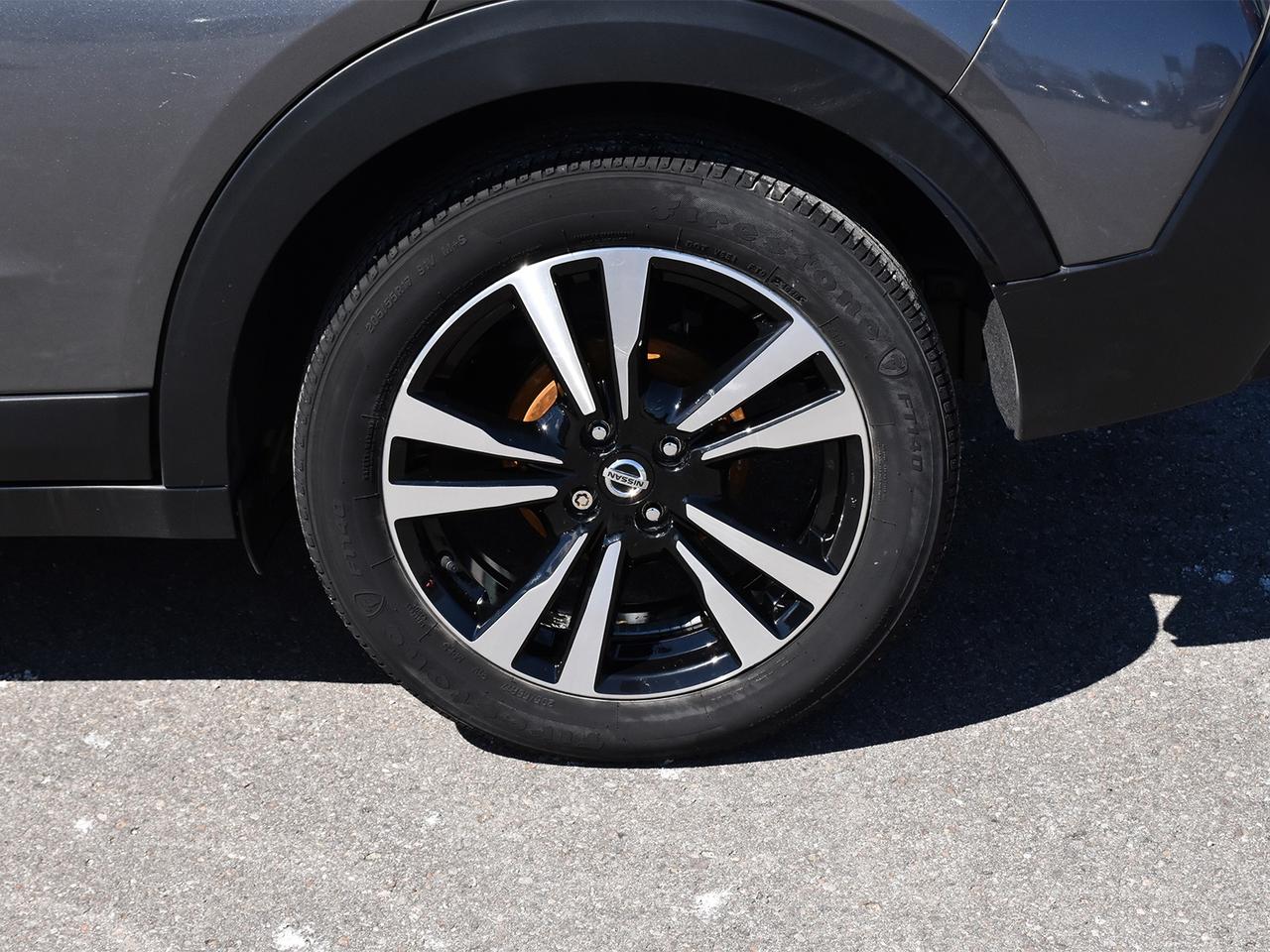2020 Nissan Kicks SR  - Heated Seats -  Fog Lights Photo