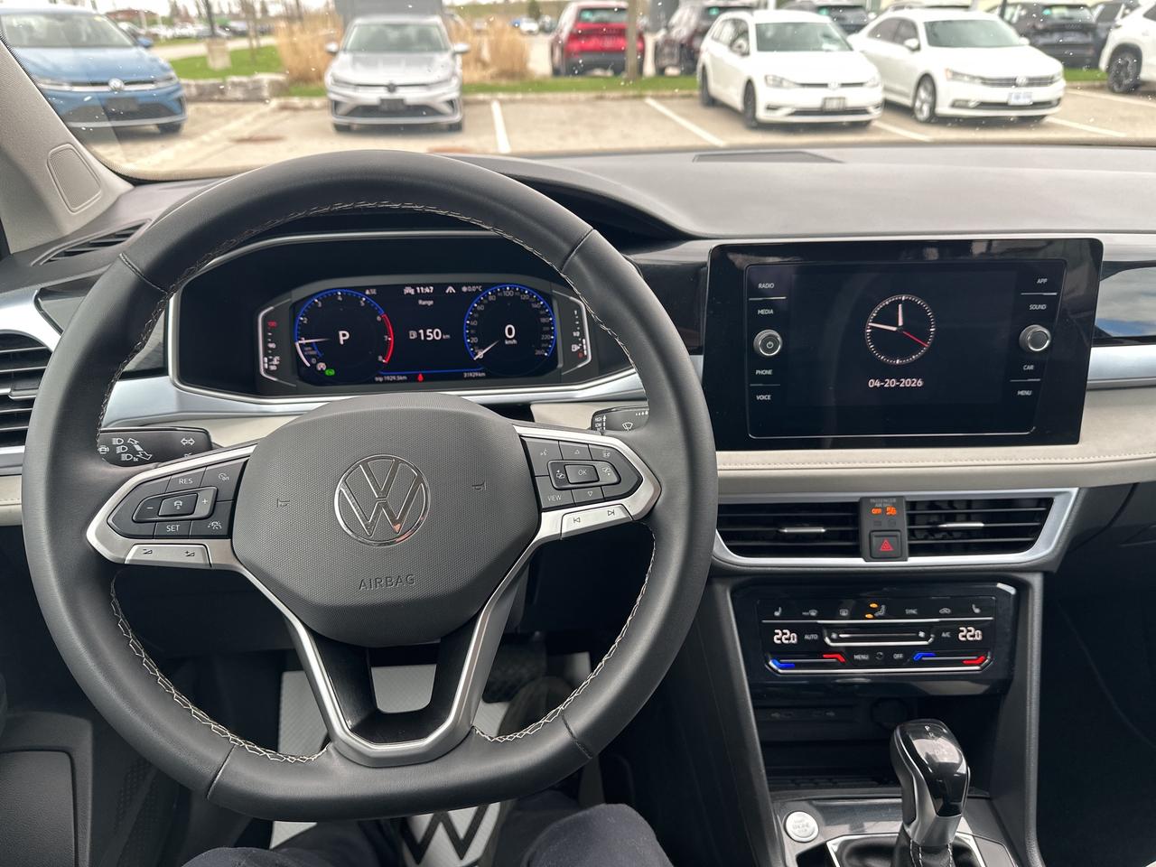 2025 Volkswagen Taos Comfortline 4Motion Photo