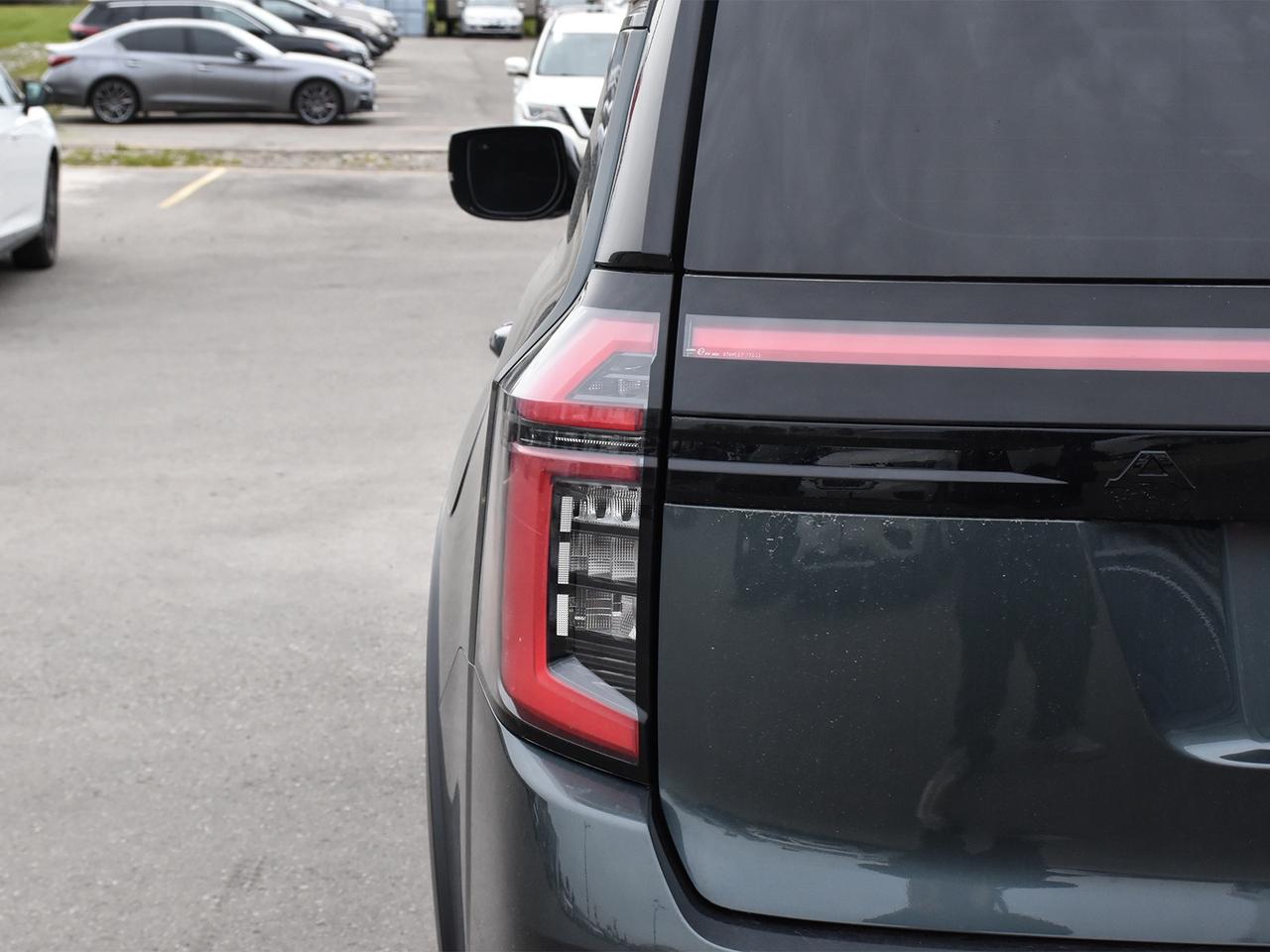 2025 Nissan Armada PRO-4X  - One owner - Certified Photo