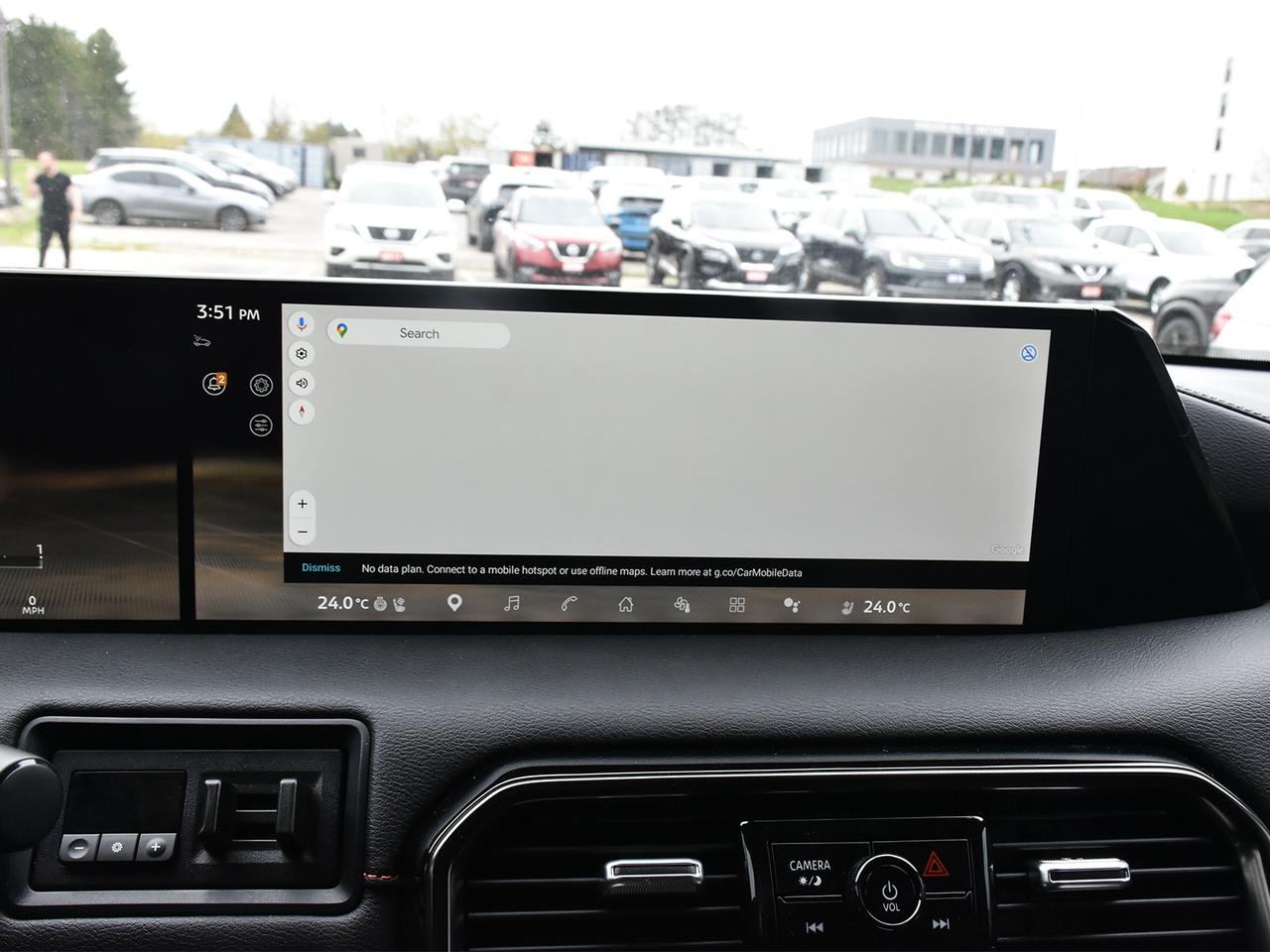 2025 Nissan Armada PRO-4X  - One owner - Certified Photo