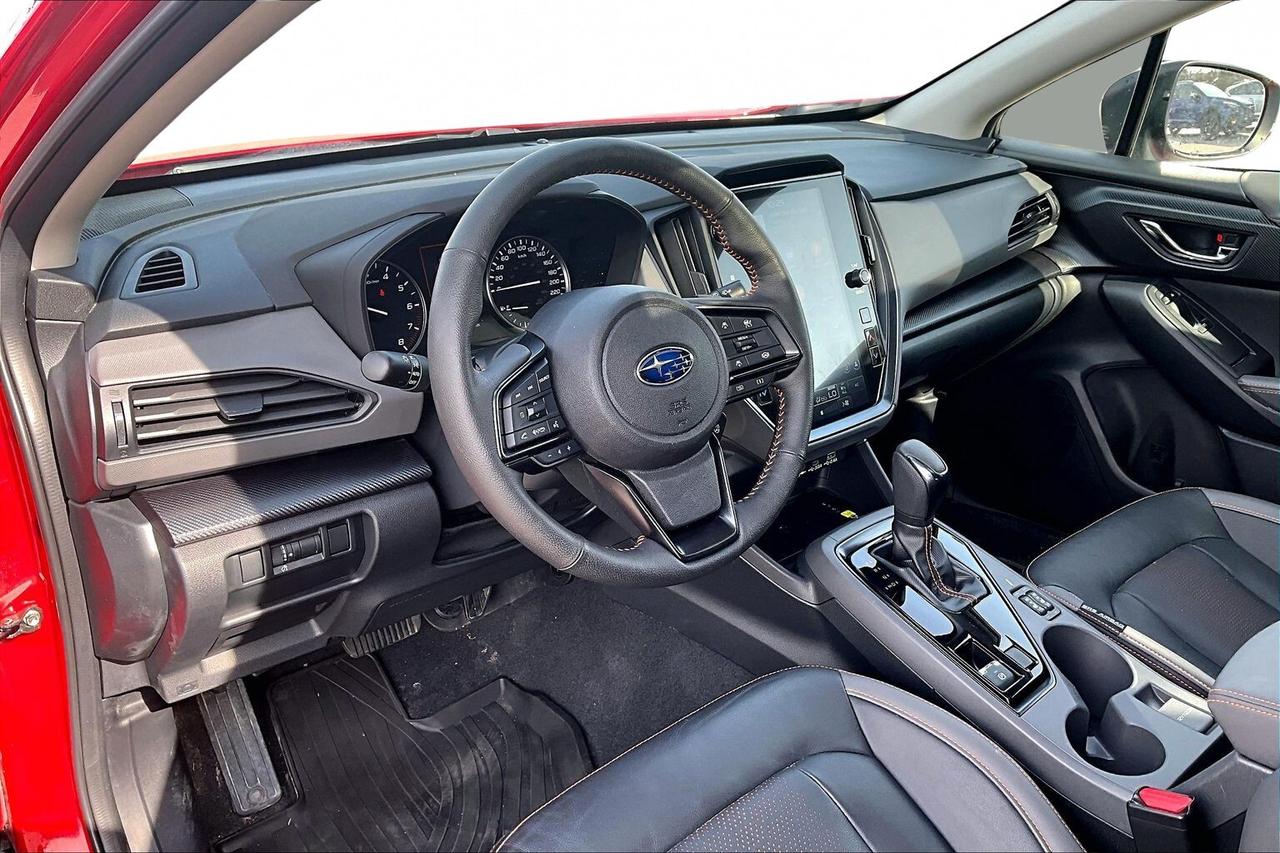 2024 Subaru Crosstrek LIMITED AWD   LOW KM!   FULLY LOADED!   SUNROOF Photo