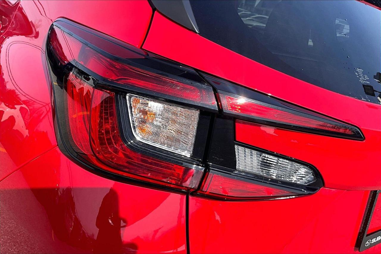 2024 Subaru Crosstrek LIMITED AWD   LOW KM!   FULLY LOADED!   SUNROOF Photo