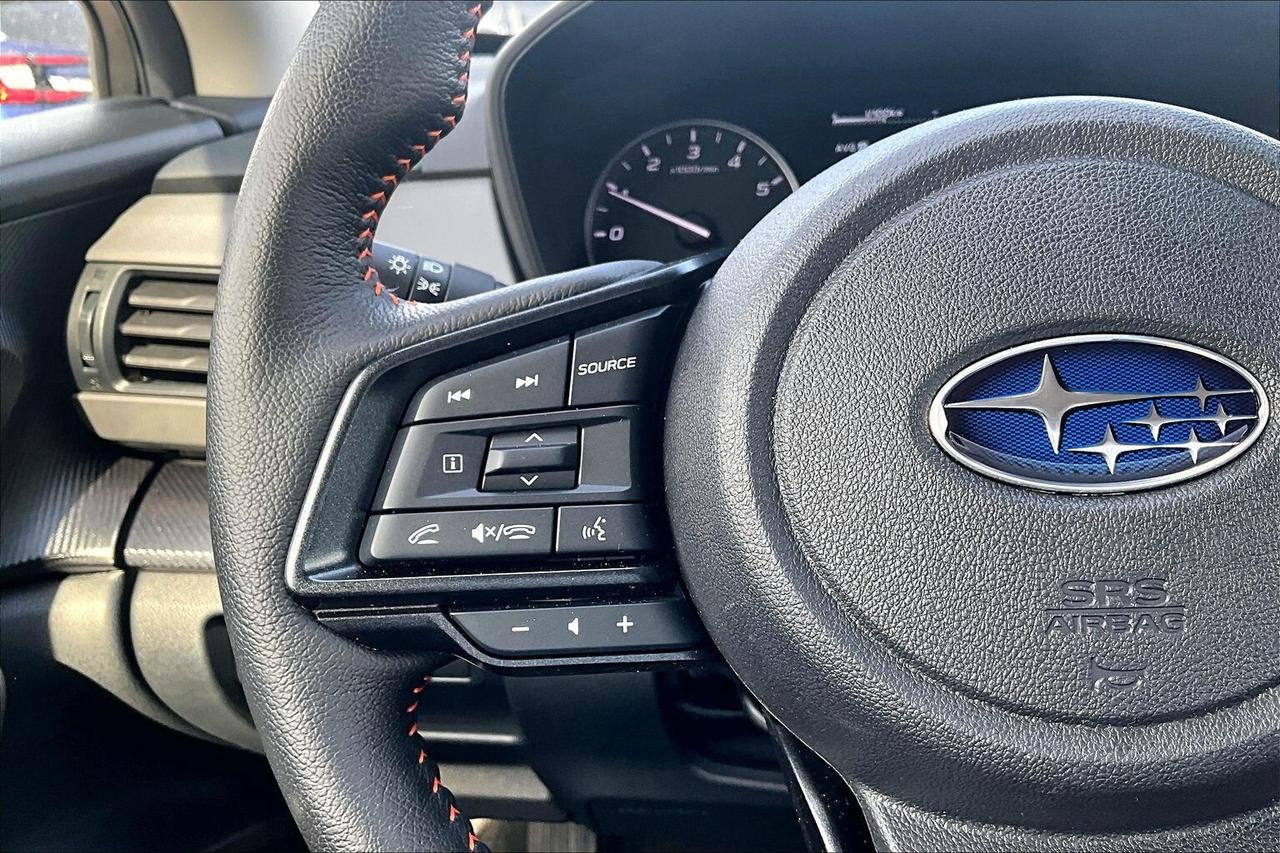 2024 Subaru Crosstrek LIMITED AWD   LOW KM!   FULLY LOADED!   SUNROOF Photo