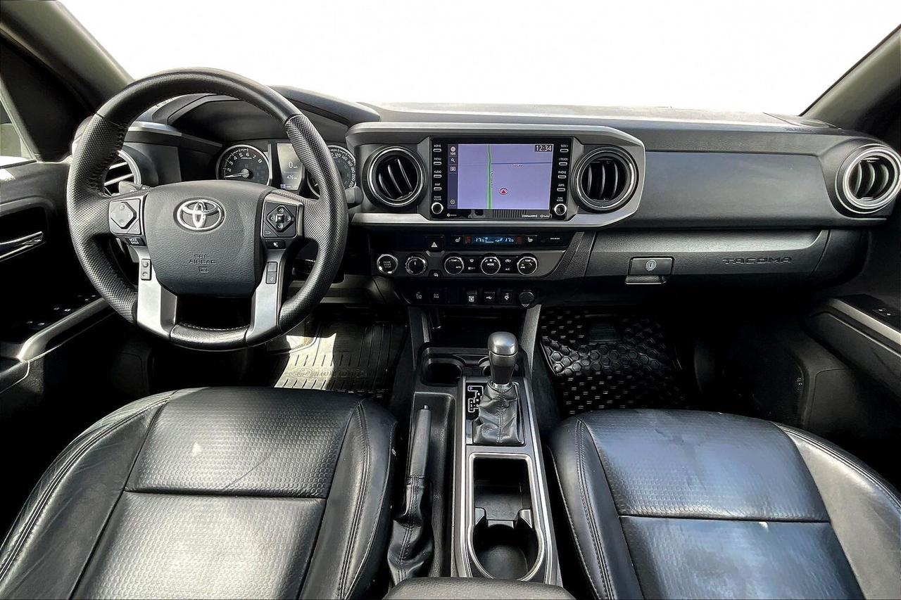 2023 Toyota Tacoma TRD OFF-ROAD 4X4   PREMIUM PACKAGE   LEATHER   NAV Photo3