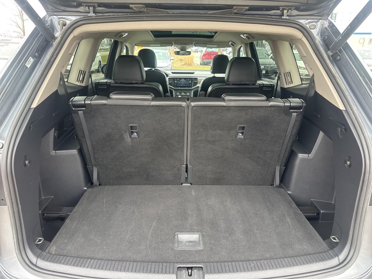 2023 Volkswagen Atlas Highline 3.6 FSI 4MOTION Photo