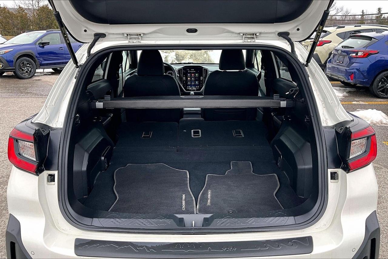 2024 Subaru Crosstrek ONYX AWD   SUNROOF   HEATED SEATS/STEER   EYESIGHT Photo