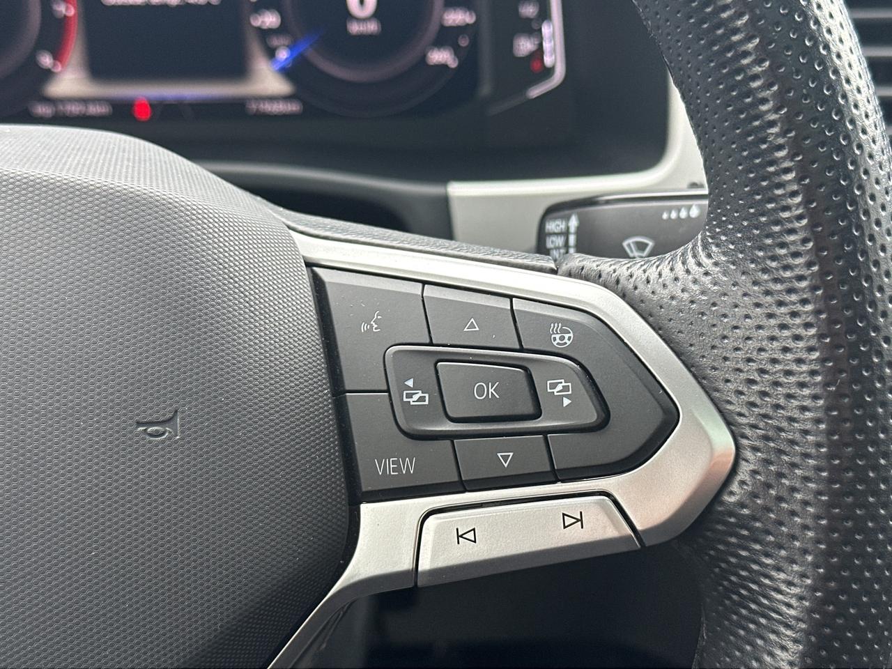 2022 Volkswagen Atlas Cross Sport Execline 3.6 FSI 4MOTION Photo