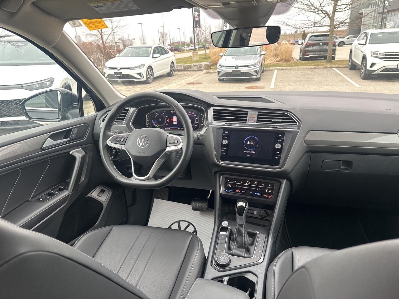 2024 Volkswagen Tiguan COMFORTLINE 4Motion Photo