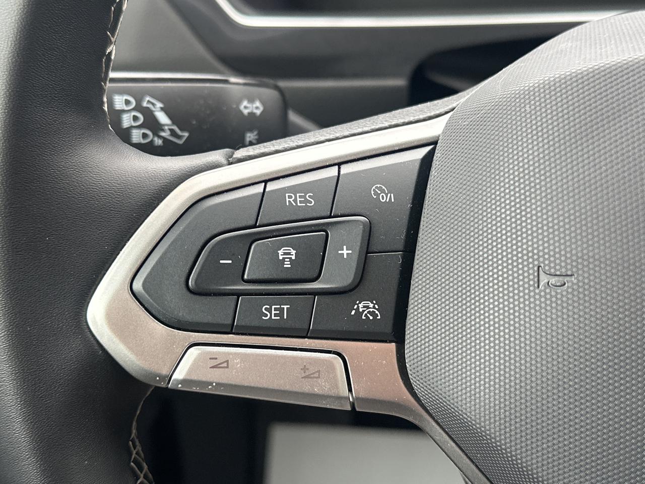 2024 Volkswagen Tiguan COMFORTLINE 4Motion Photo