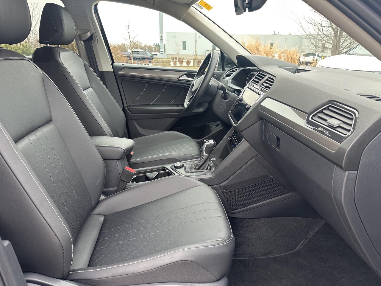 2024 Volkswagen Tiguan COMFORTLINE 4Motion Photo