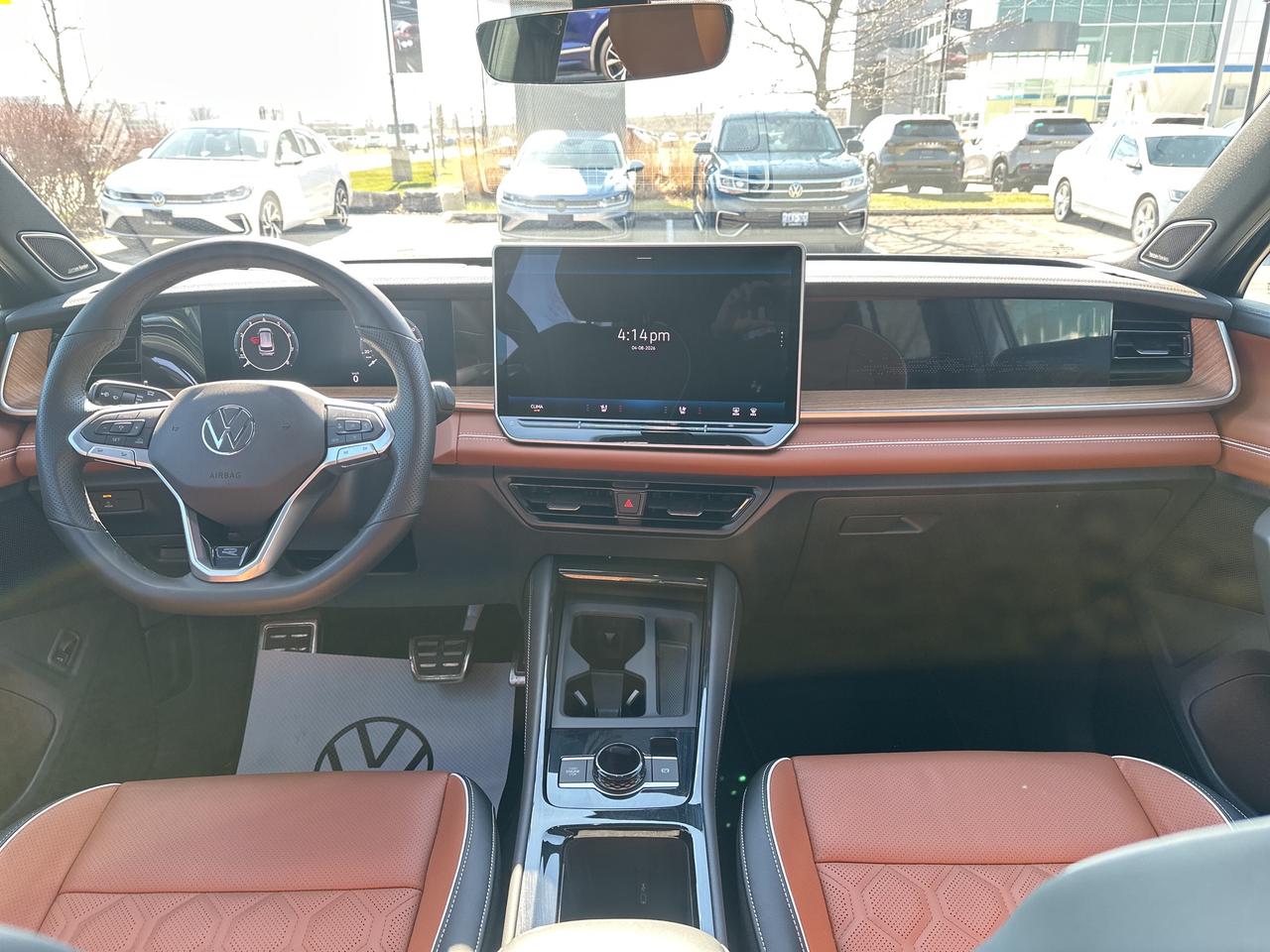 2026 Volkswagen Tiguan Highline Turbo R-Line 4MOTION Photo