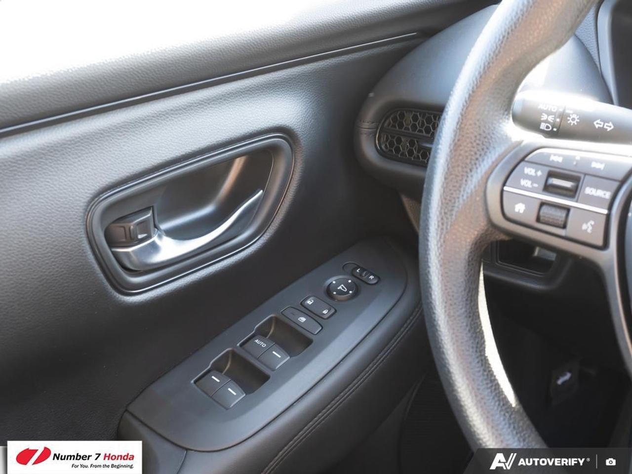 2024 Honda HR-V Lx-B *EXTENDED FACTORY WARRANTY*NO REPORTED ACCIDE Photo