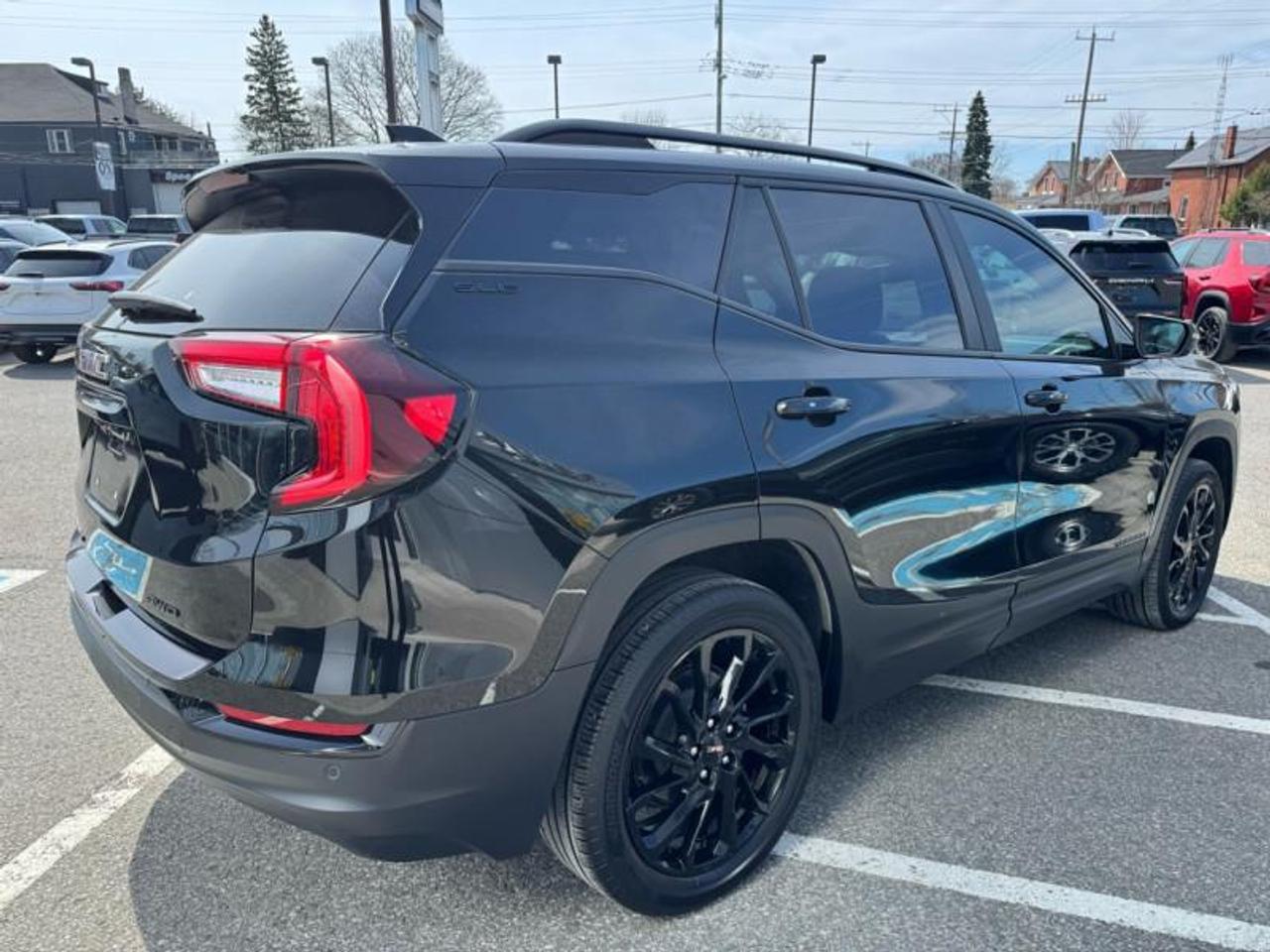 2024 GMC Terrain SLE 4dr All-Wheel Drive Photo