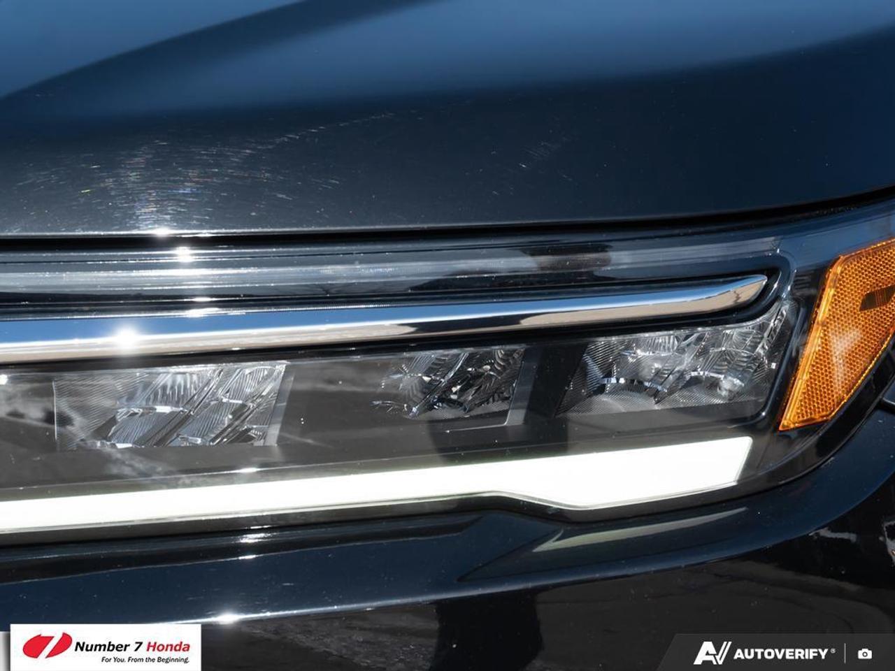 2023 Honda Pilot Touring *EXTENDED FACTORY WARRANTY* Photo