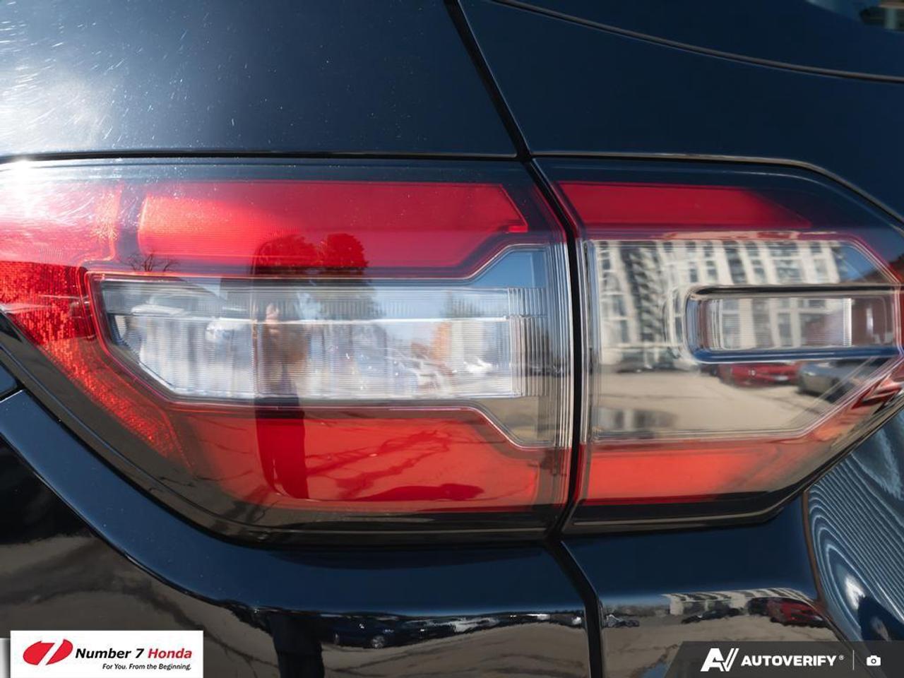2023 Honda Pilot Touring *EXTENDED FACTORY WARRANTY* Photo