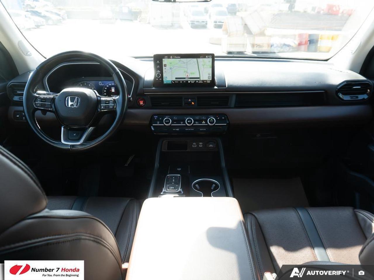 2023 Honda Pilot Touring *EXTENDED FACTORY WARRANTY* Photo